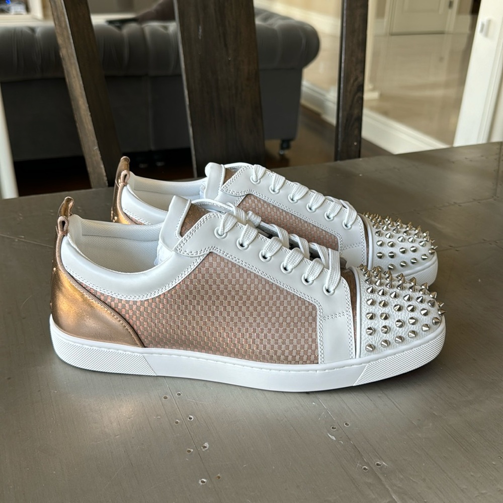 Christian Louboutin varsijunior spikes flat sneaker trainer bronze white roca 43